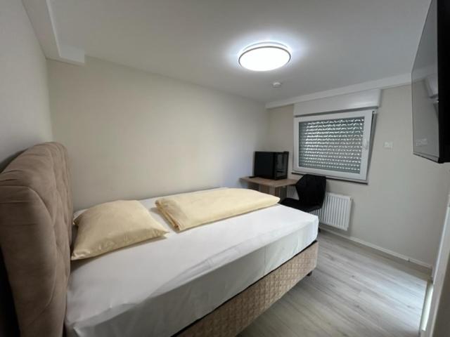 Rheinischer Hof Appartements Leverkusen Zewnętrze zdjęcie